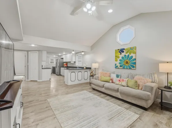 2459 Atwood Ter, Columbus, OH 43211