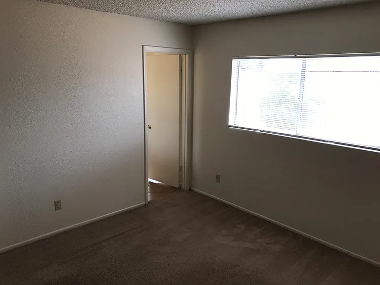 1653 W Plana Ave — Photo 12