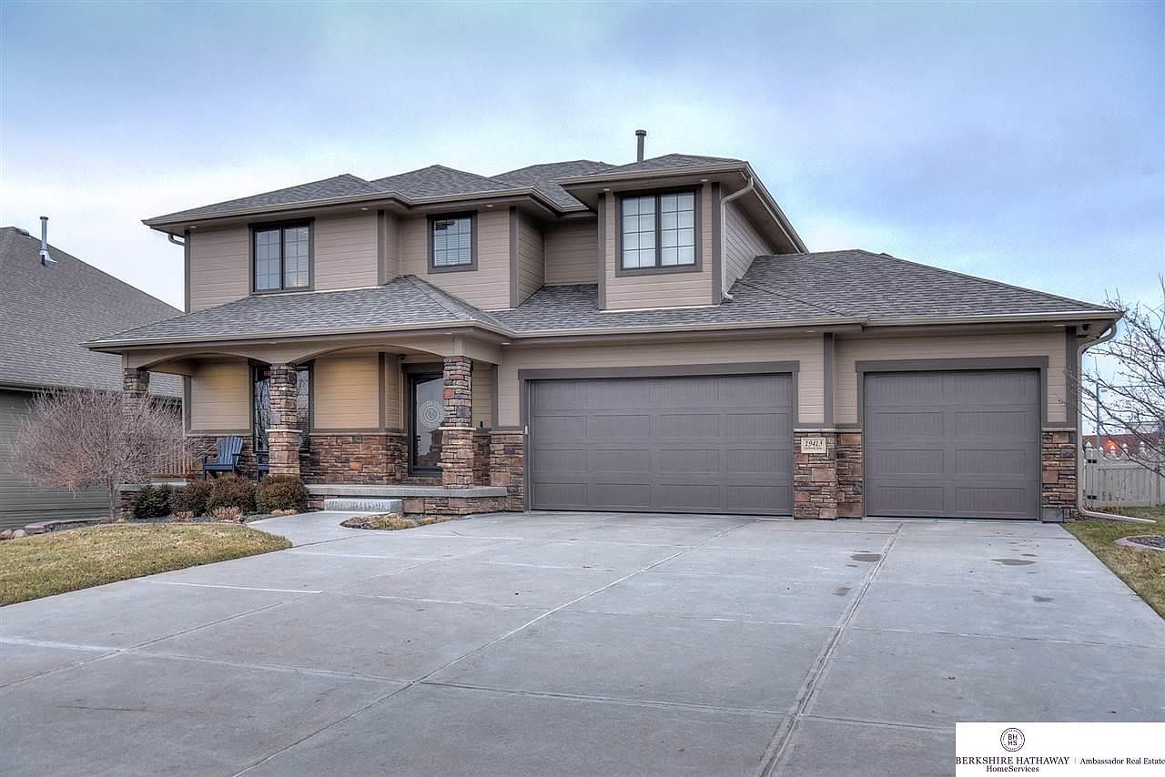 19413 Bellbrook Blvd, Gretna, NE 68028 Zillow