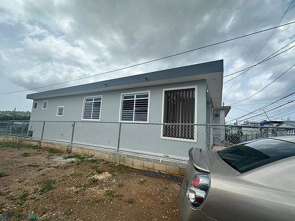 3rd image of Na Calle