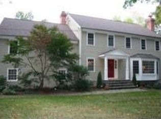 90 Scarlet Oak Dr, Wilton, CT 06897