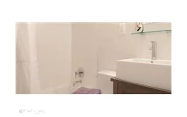 Rented by Douglas Elliman | media 4