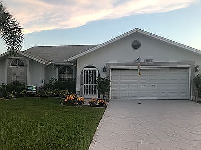 3rd image of 3687 Sabal Springs Blvd