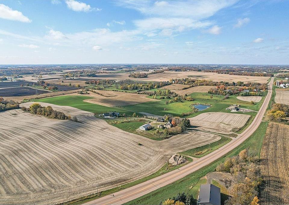 2nd image of County Road 10