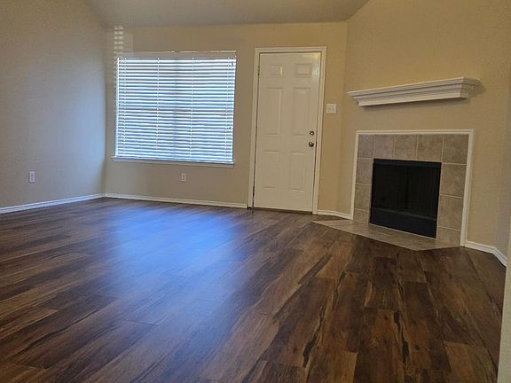 Family Room. Wood floors.