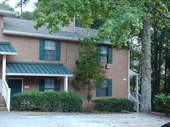 1st image of 3192 Highpoint Ct