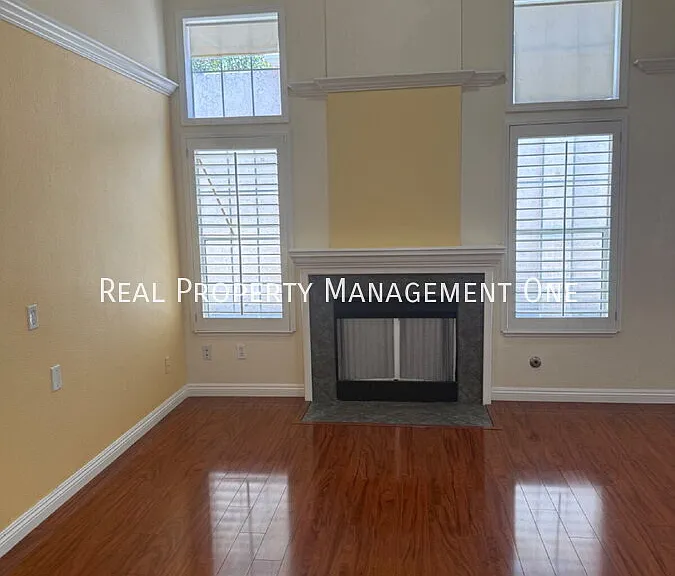 3956 Promenade Way — Photo 5