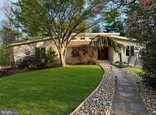 1301 Bobarn Dr, Penn Valley, PA 19072