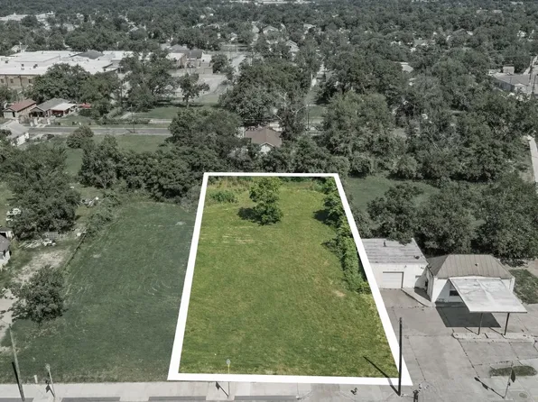 1212 Elm St, Waco, TX 76704