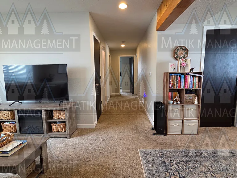 4287 Trumpeter Dr SE — Photo 37
