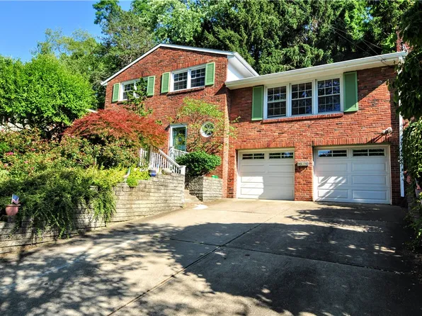 121 Piper Dr, Pittsburgh, PA 15234