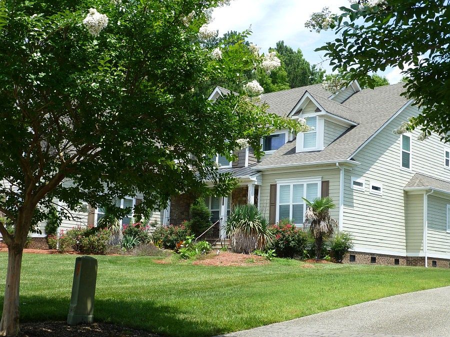 2nd image of 5110 Summer Garden Pl
