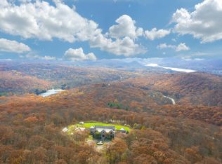 101 Round Hill Rd, Cold Spring, NY 10516