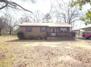 54 Doe Rd, Newberry, SC 29108