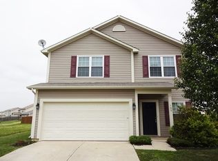 105 Rambling Rd, Greenfield, IN 46140