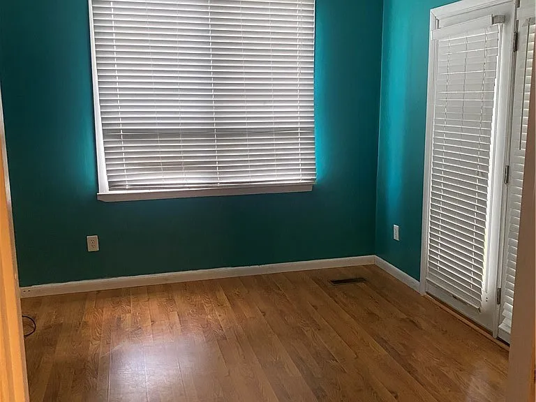 1728 Empress Ln — Photo 8