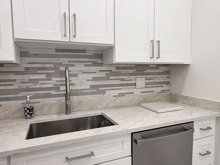 6505 Winfield Blvd — Photo 4