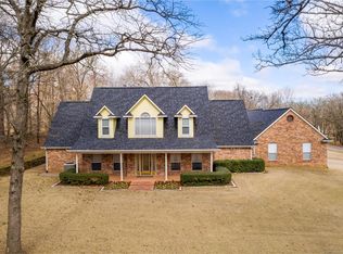 160 Eagle Lake Dr, Durant, OK 74701