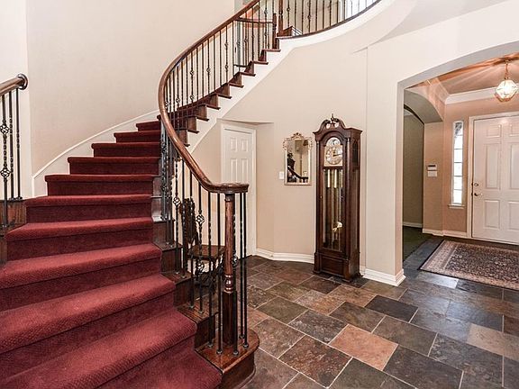 5th image of 2270 Dame Laurel Ln