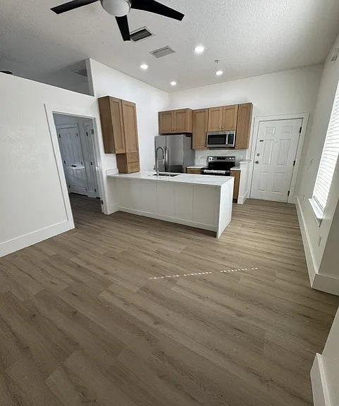 1411 Lake Baldwin Ln #C — Photo 11
