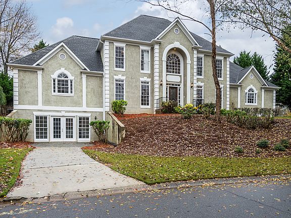 3rd image of 631 Stone House Ln