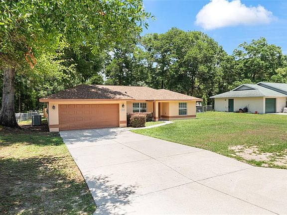 2nd image of 5939 NW 65th St