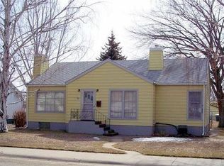 207 6th St SE, Sidney, MT 59270