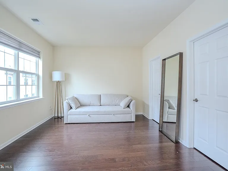 1802 Yearling Ct — Photo 36