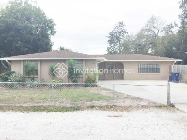 2305 26th Ave W