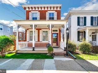 12 E Franklin St, Media, PA 19063