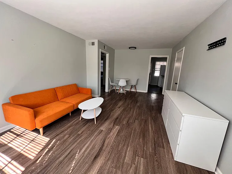 2116 E McLemore Ave #3 — Photo 8