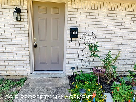 4th image of 109 Highland Park Ct #103