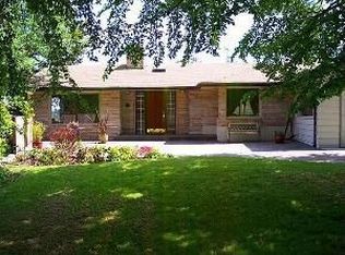 895 Spring St, Friday Harbor, WA 98250