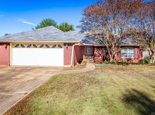 2730 Bowman Ln, Conway, AR 72034