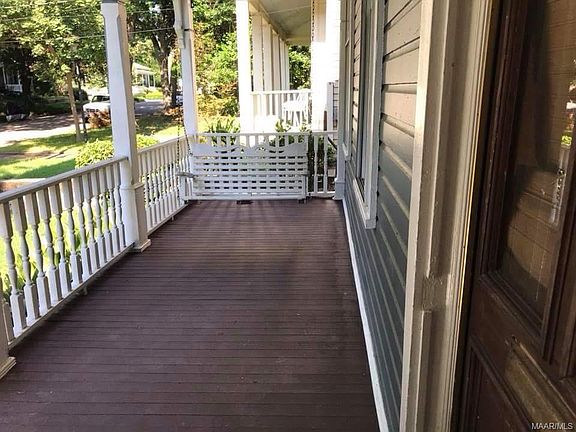 3rd image of 613 Martha St