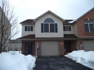 245 Whitley Dr, Chambersburg, PA 17201