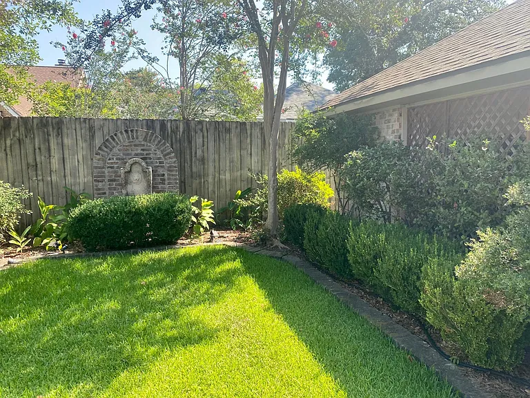 10765 Misty Vale Ave — Photo 15