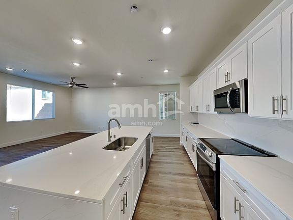 4th image of 266 Austin Bellerose Pl