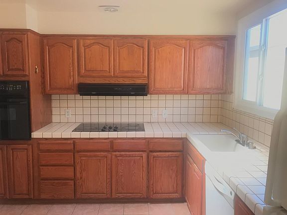 2nd image of 112 Westmoor Ave