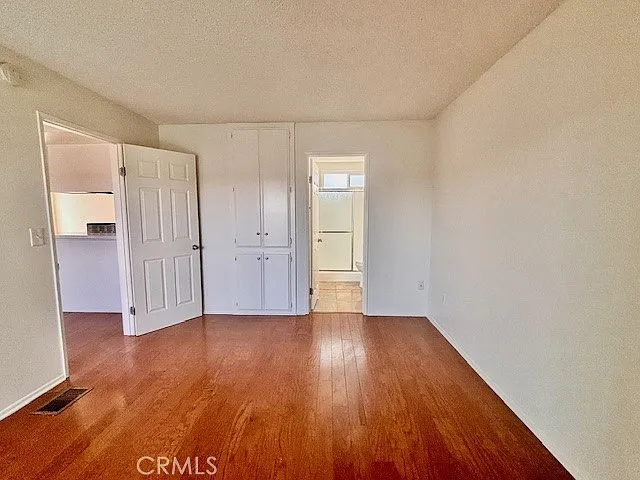 679 W 18th St #B — Photo 26