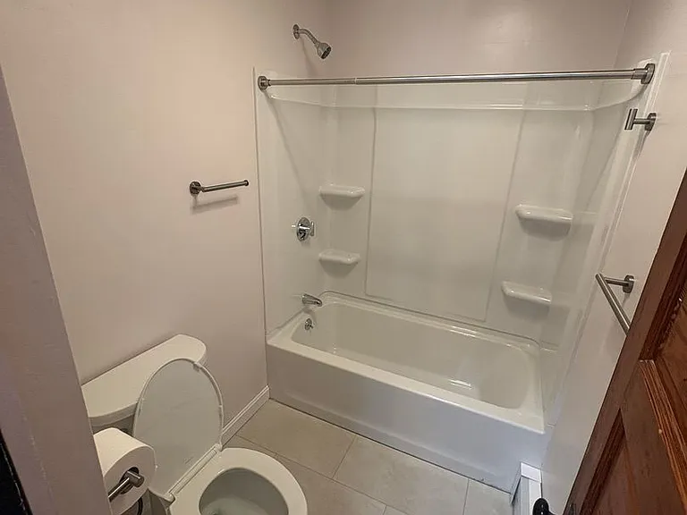 616 Franklin St #1 — Photo 7