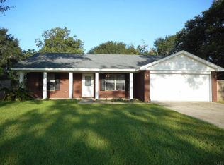 103 Cooper Rd, Cantonment, FL 32533