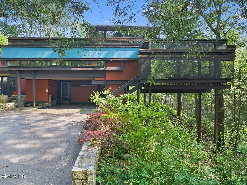 21 Hycliff Rd
