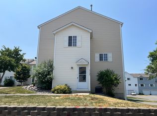 13129 Murdock Ter, Eden Prairie, MN 55347