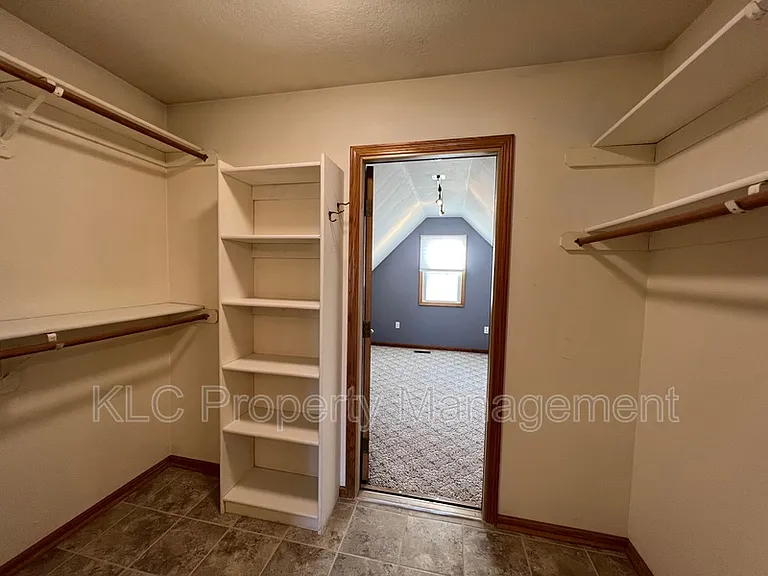 15177 Hawthorn Dr — Photo 13