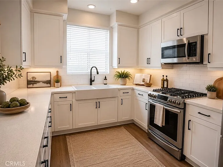 6237 Surfcove Cir — Photo 3
