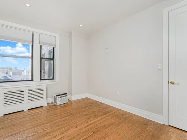 2600 Kennedy Boulevard image 10 of 27