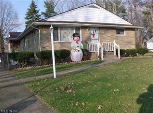 1717-1719 38th St NW, Canton, OH
