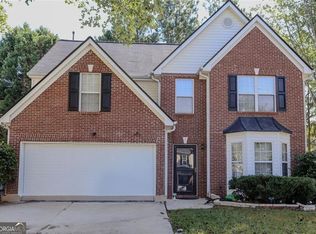 196 Resthaven Dr, Lawrenceville, GA 30044