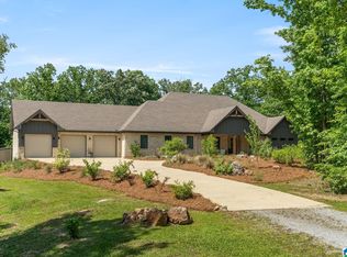 633 Fadora Dr, Wilsonville, AL 35186